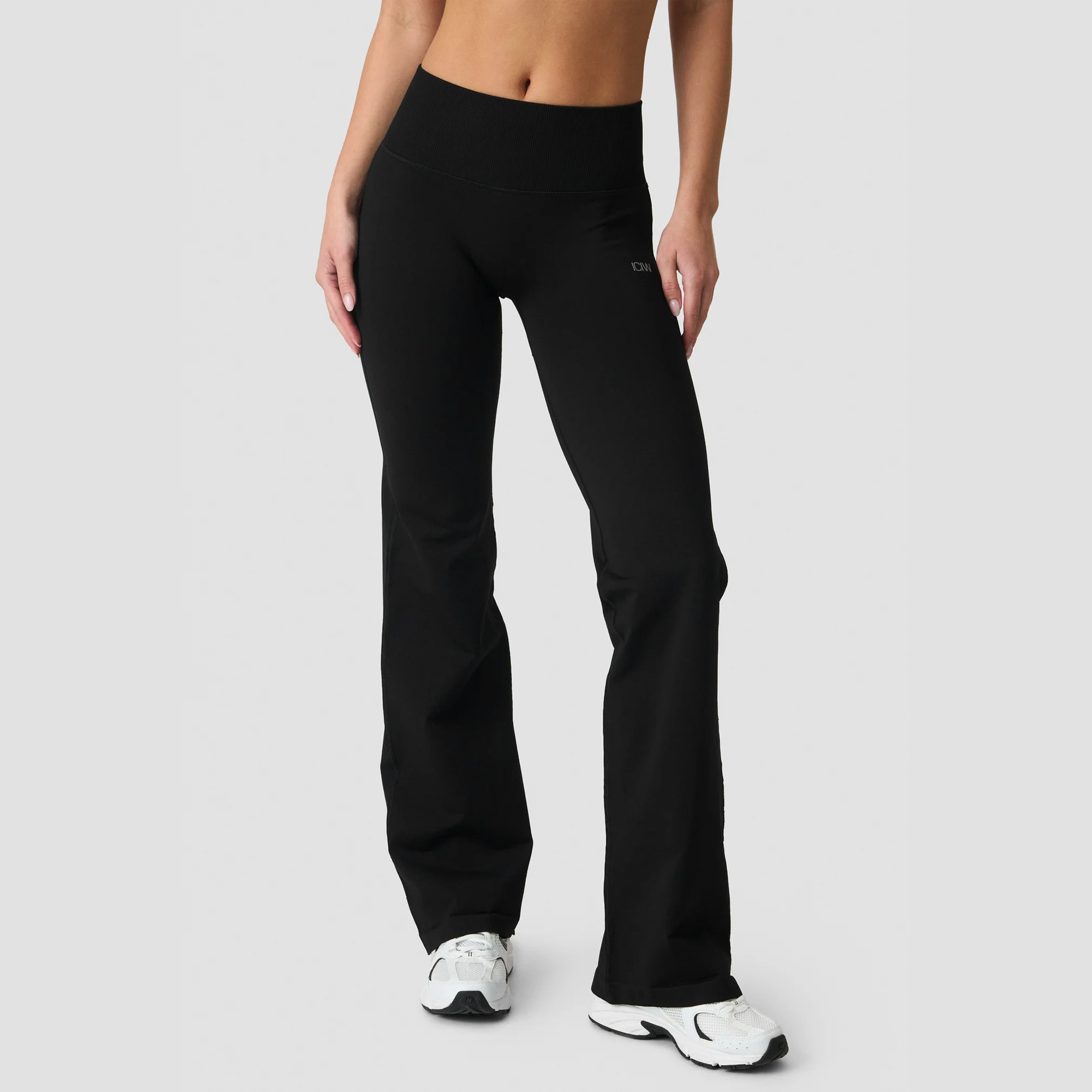 ICANIWILL Define Seamless Straight Pants