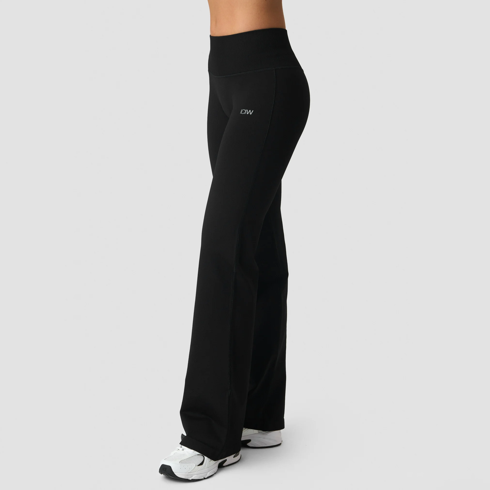 ICANIWILL Define Seamless Straight Pants