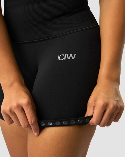 ICANIWILL Define sömlösa shorts med fickor Wmn