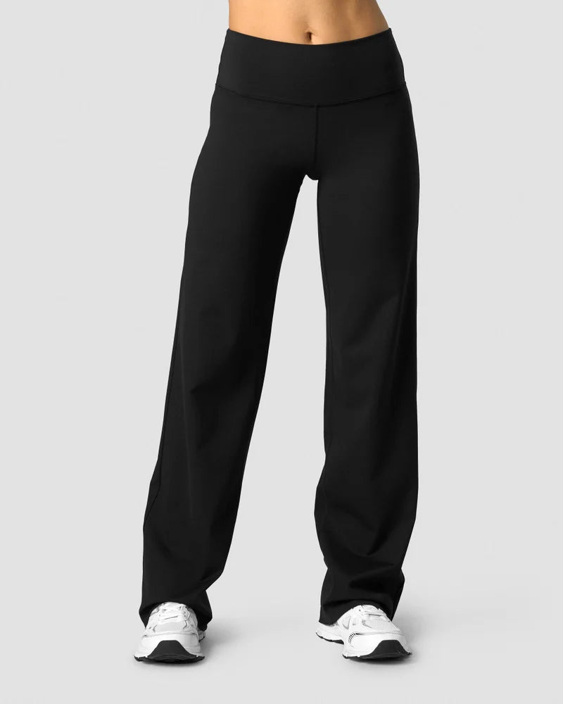ICANIWILL Nimble Straight Leg Pants Eurocheer