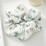 Mönstrad scrunchie